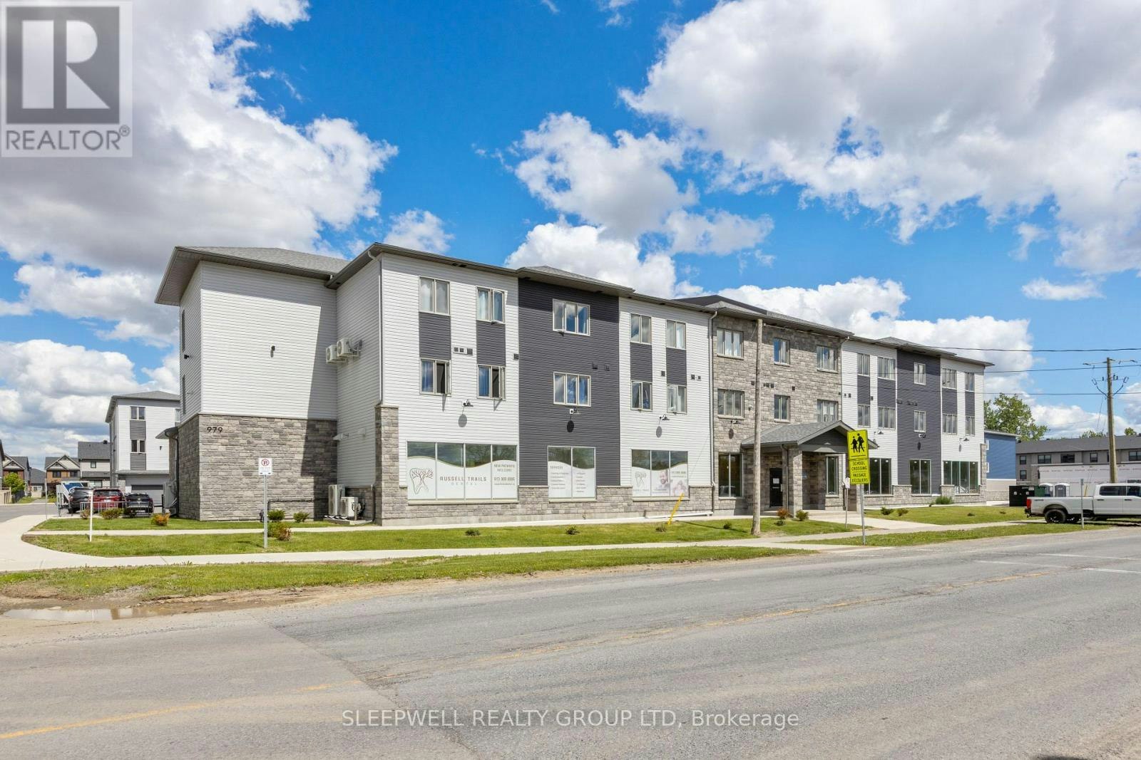 302-979 Russell Road NORTH, Russell, ON, K4R 0L9