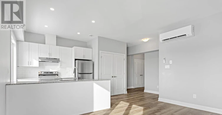 305-979 Russell Road NORTH, Russell, ON, K4R 0L9 - 8