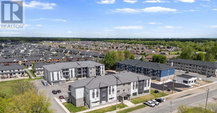 305-979 Russell Road NORTH, Russell, ON, K4R 0L9