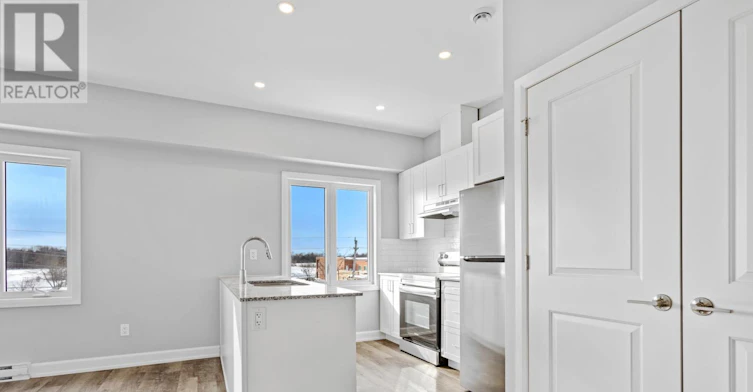 305-979 Russell Road NORTH, Russell, ON, K4R 0L9 - 6