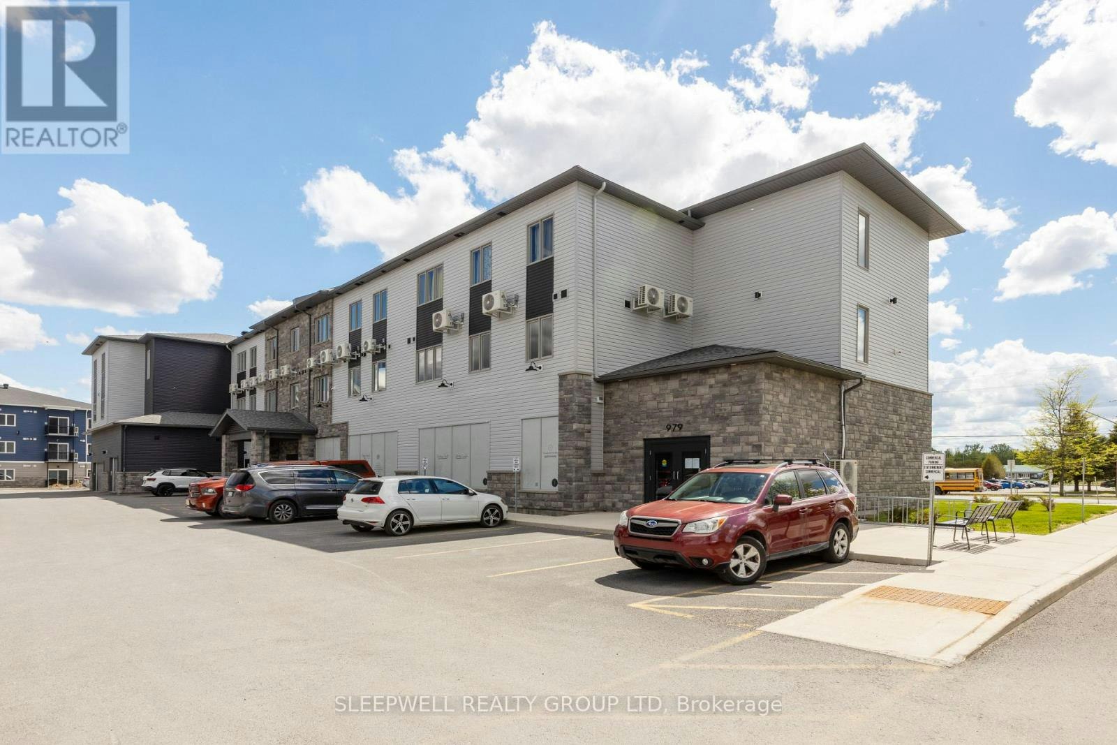 305-979 Russell Road NORTH, Russell, ON, K4R 0L9 - 2