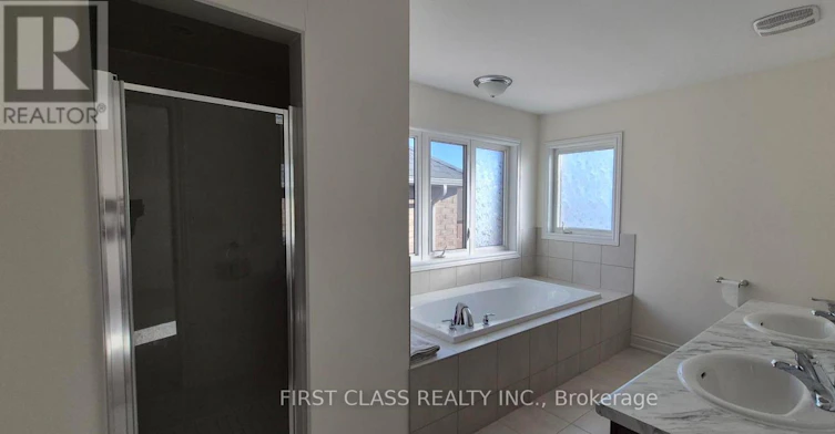 6 Blacksmith Trail, East Gwillimbury, ON, L9N 0R4 - 10