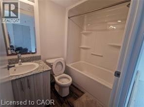 H303-275 Larch Street, Waterloo, ON, N2L 0J5 - 8