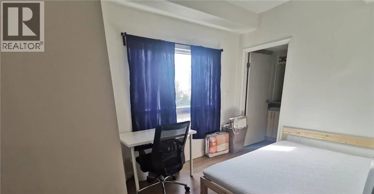 H303-275 Larch Street, Waterloo, ON, N2L 0J5 - 6
