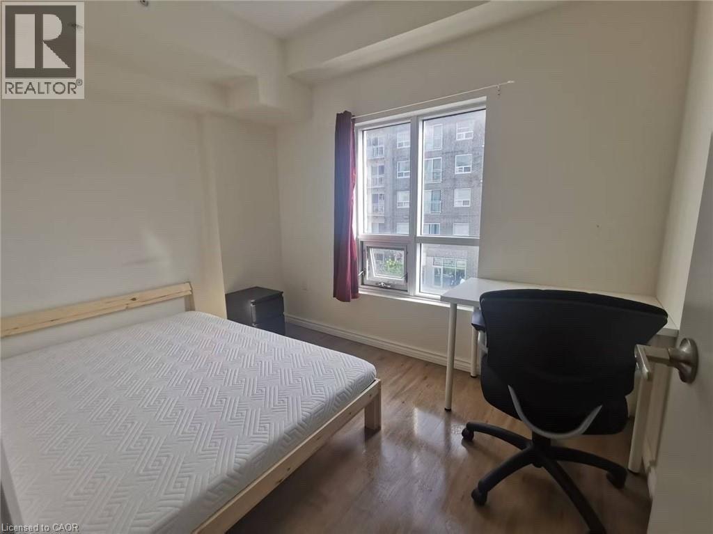 H303-275 Larch Street, Waterloo, ON, N2L 0J5 - 7