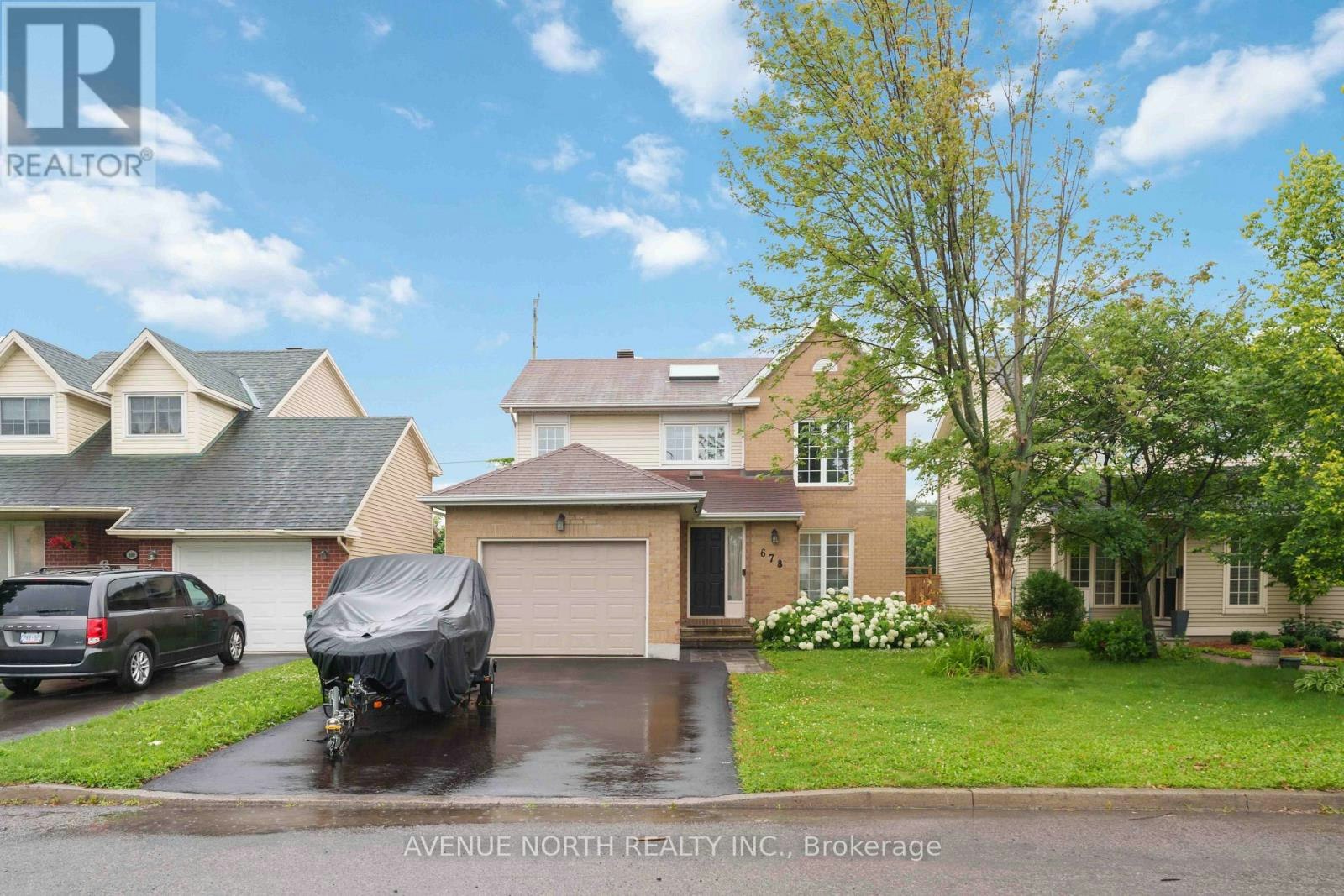 678 Thicket Way, Ottawa, ON, K4A 3B2