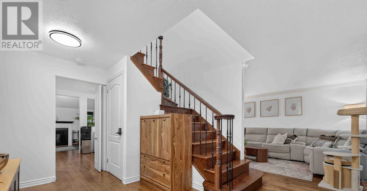 678 Thicket Way, Ottawa, ON, K4A 3B2 - 3