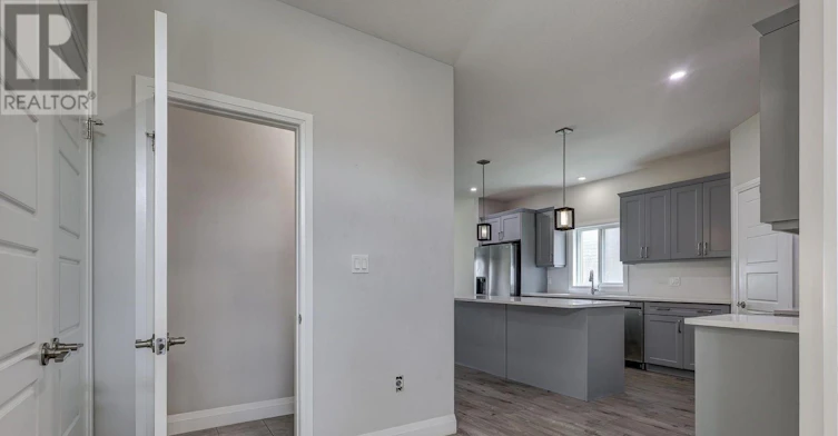 127 Marconi Court, London, ON, N5V 0C9 - 16