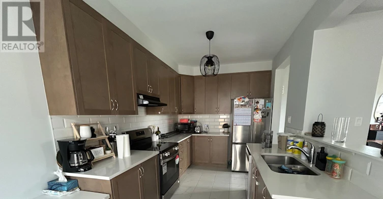 1045 Curraglass Walk, Ottawa, ON, K2S 3A4 - 8