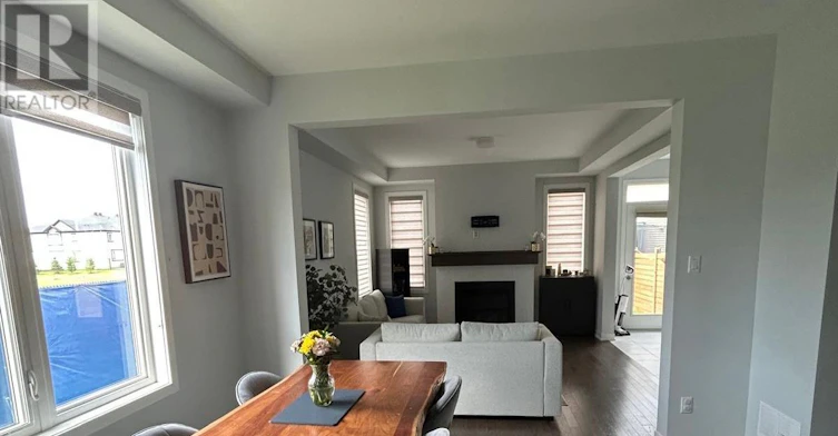 1045 Curraglass Walk, Ottawa, ON, K2S 3A4 - 4