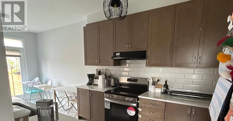 1045 Curraglass Walk, Ottawa, ON, K2S 3A4 - 7