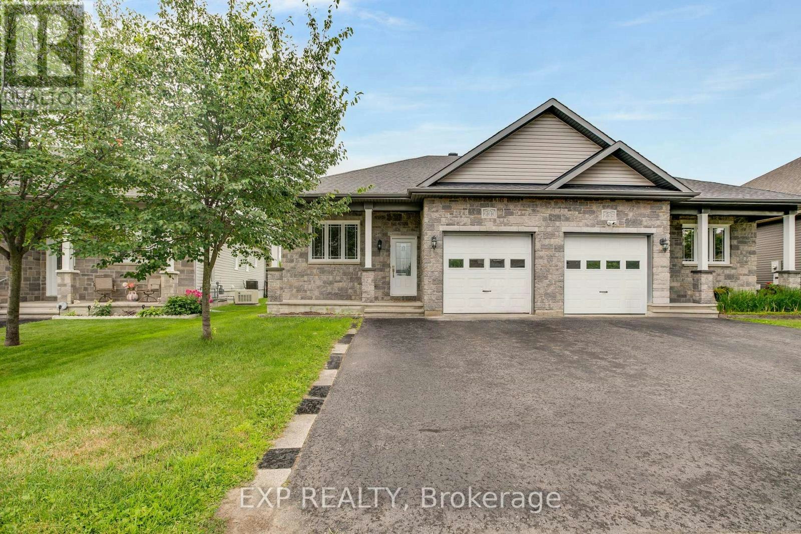 233 Belfort Street, Russell, ON, K0A 1W0