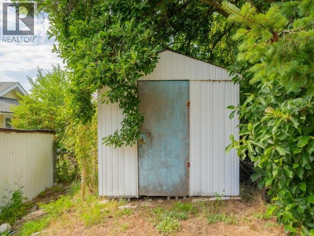 5370 Laburnum Avenue, Powell River, BC - 42