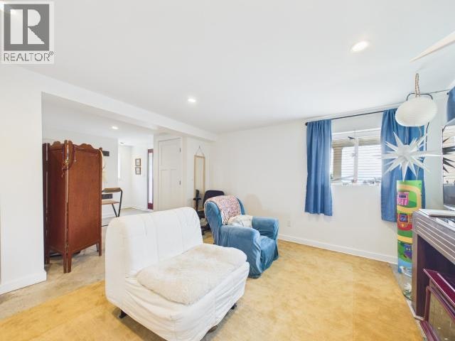 5370 Laburnum Avenue, Powell River, BC - 19