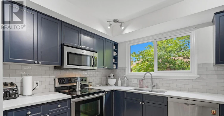 2346 Edwin Crescent, Ottawa, ON, K2C 1H7 - 9
