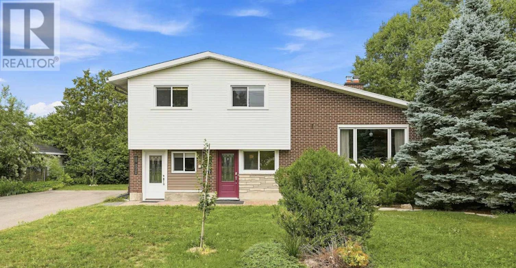 2346 Edwin Crescent, Ottawa, ON, K2C 1H7