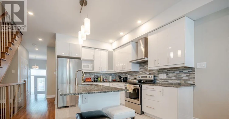 560 Mutual Street, Ottawa, ON, K1K 1C6 - 8