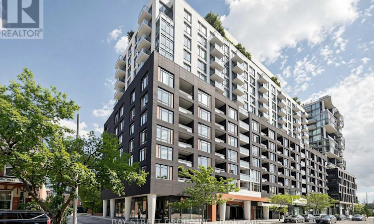 1118-525 Adelaide Street W