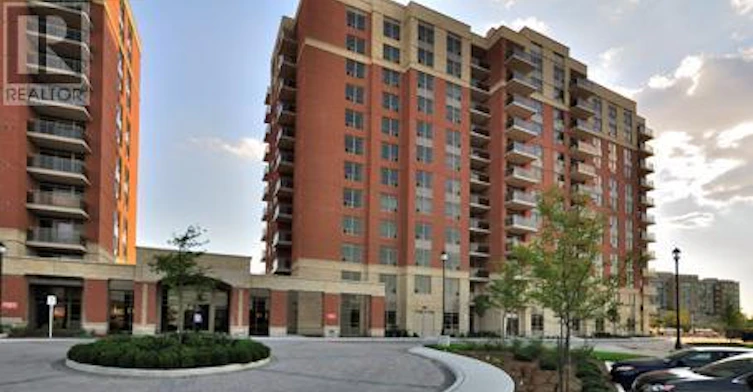 605-75 King William Crescent, Richmond Hill, ON, L4B 0B1