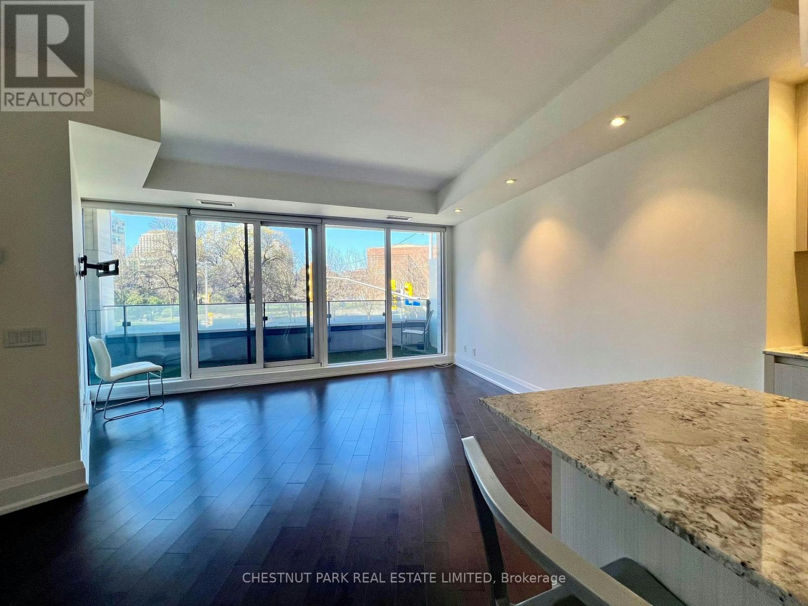 205-88 Davenport Road, Toronto, ON, M5R 0A5 - 8