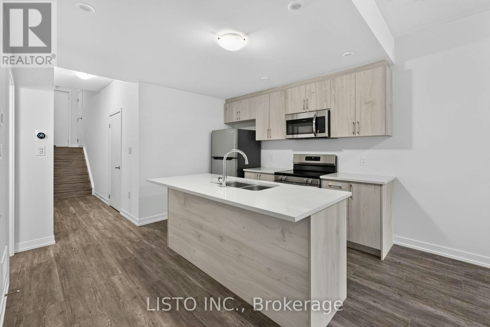 106B-106 Ziibi Way, Clarington, ON, L1B 0W5 - 9