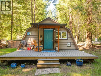 2656 Vancouver Boulevard - 2