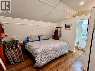 2656 Vancouver Boulevard - 5