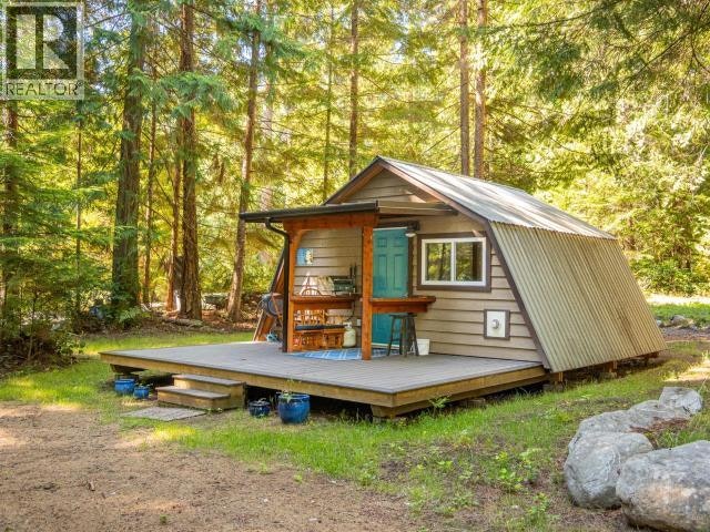2656 Vancouver Boulevard, Savary Island, BC, V0N 2G0