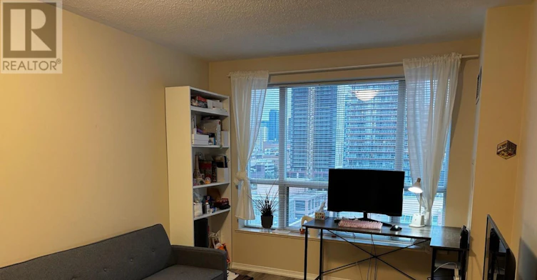 1001-887 Bay Street, Toronto, ON, M5S 3K4 - 2
