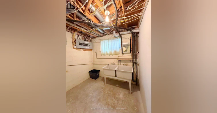 LOWER UNIT-1353 Myron Drive, Mississauga, ON, L5E 2N5 - 47
