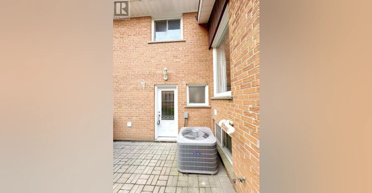 LOWER UNIT-1353 Myron Drive, Mississauga, ON, L5E 2N5 - 3