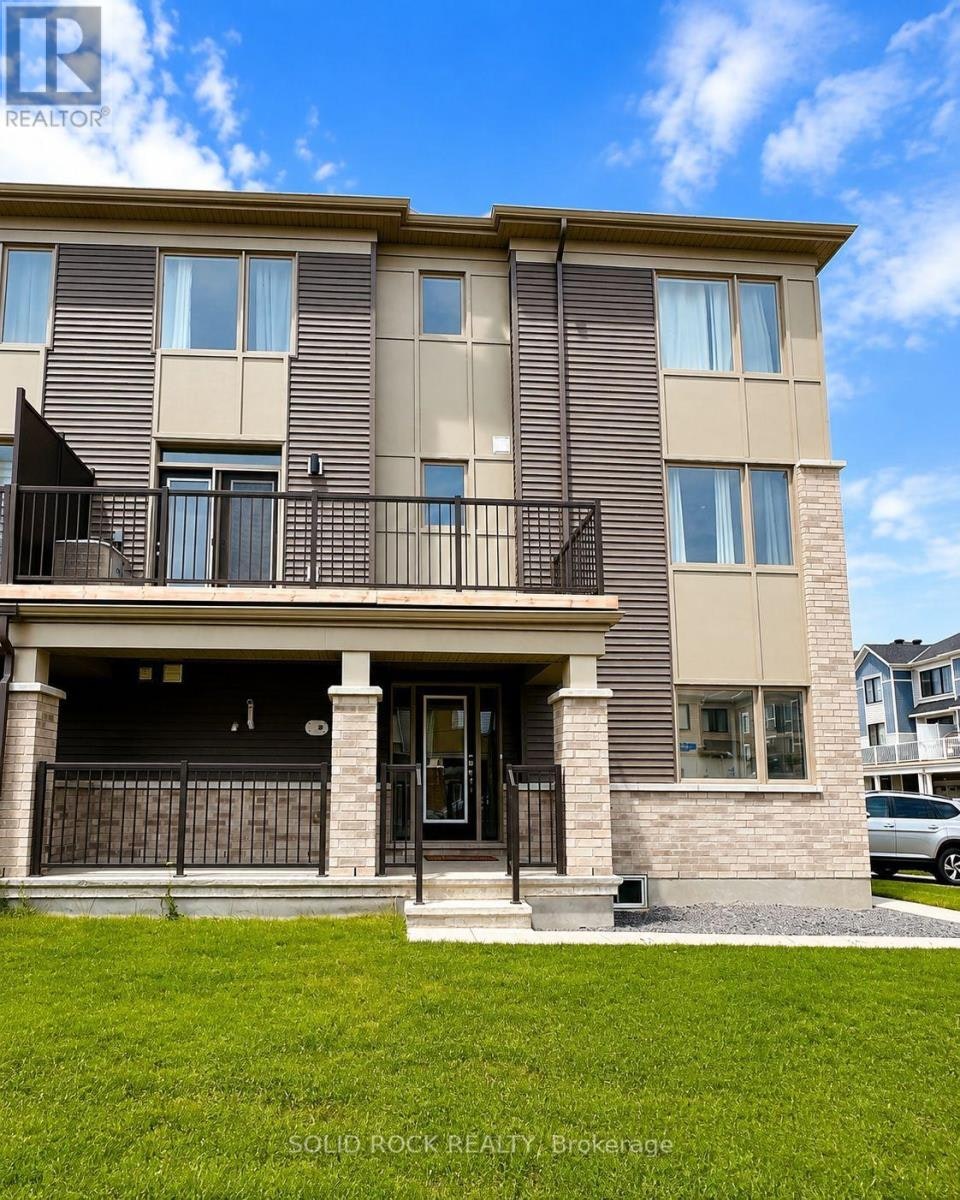 21 Stitch Mews Street, Ottawa, ON, K0A 2Z0