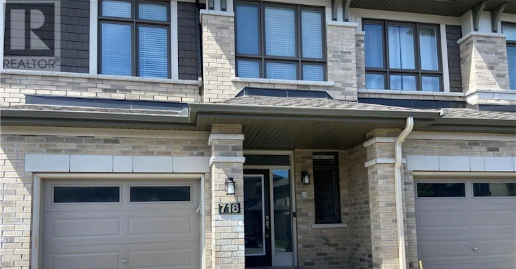 718 Guardian Grove, Ottawa, ON, K1X 0B2 - 2