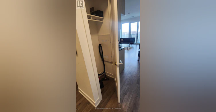2704-575 Bloor Street E, Toronto, ON, M4W 0B2 - 4