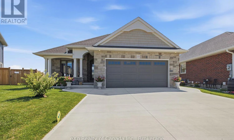 21 Evylean Court