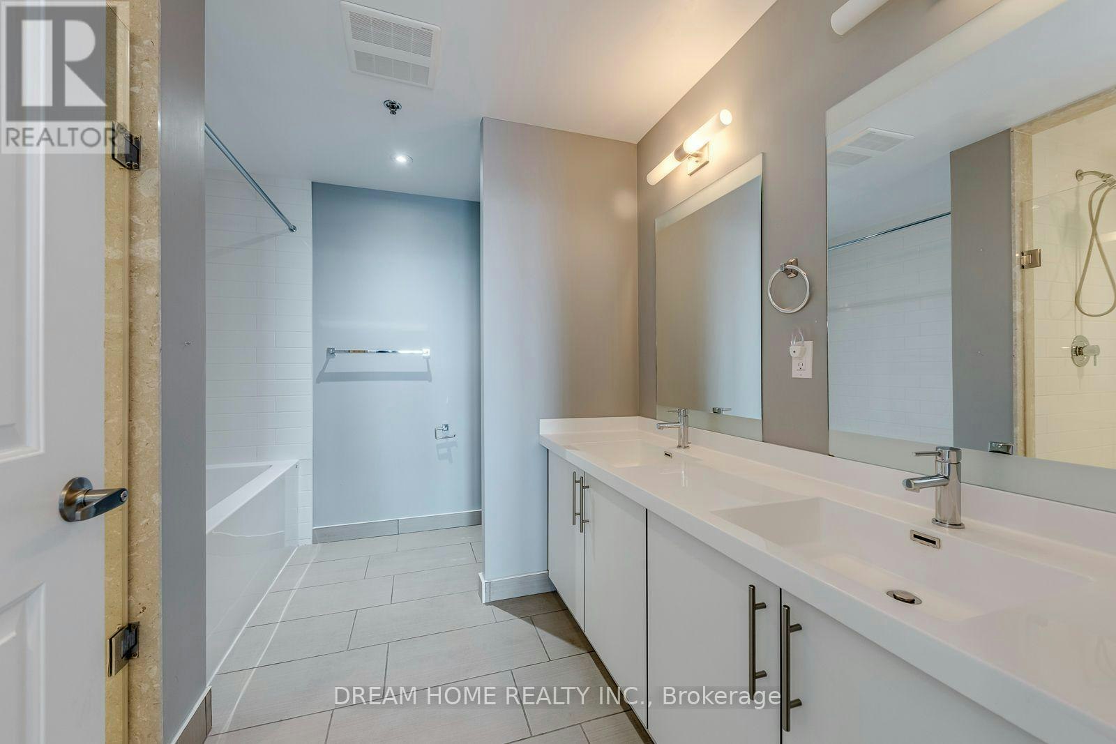 1609-55 Speers Road, Oakville, ON, L6K 0H9 - 11