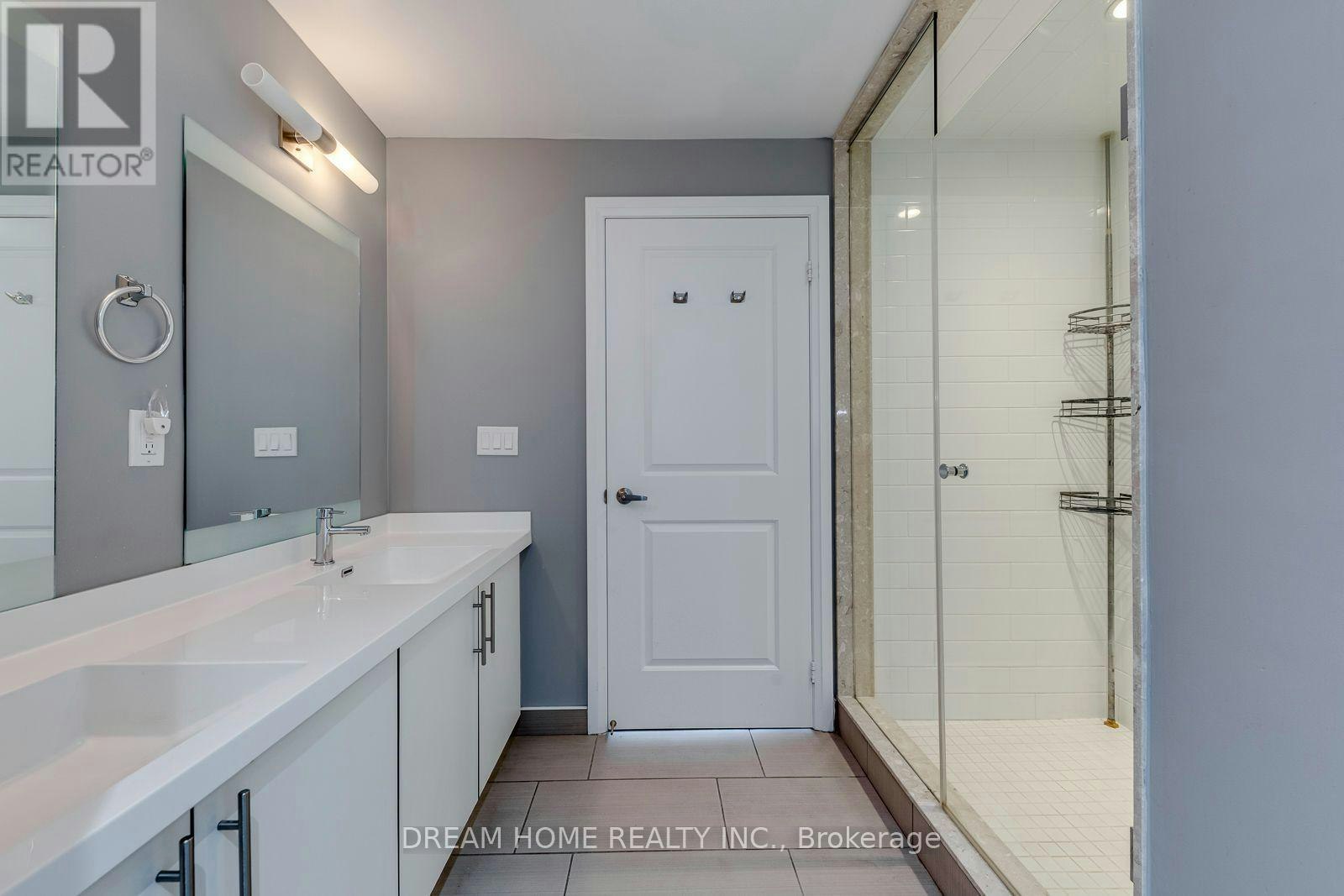 1609-55 Speers Road, Oakville, ON, L6K 0H9 - 12