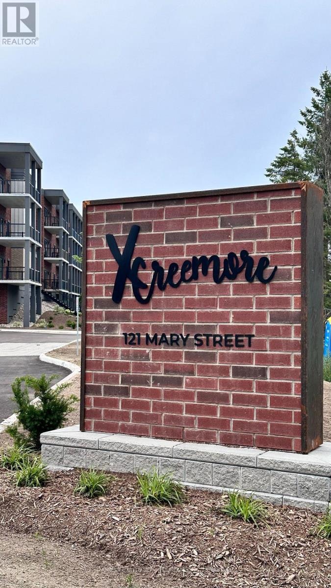 306-121 Mary Street, Clearview, ON, L0M 1G0