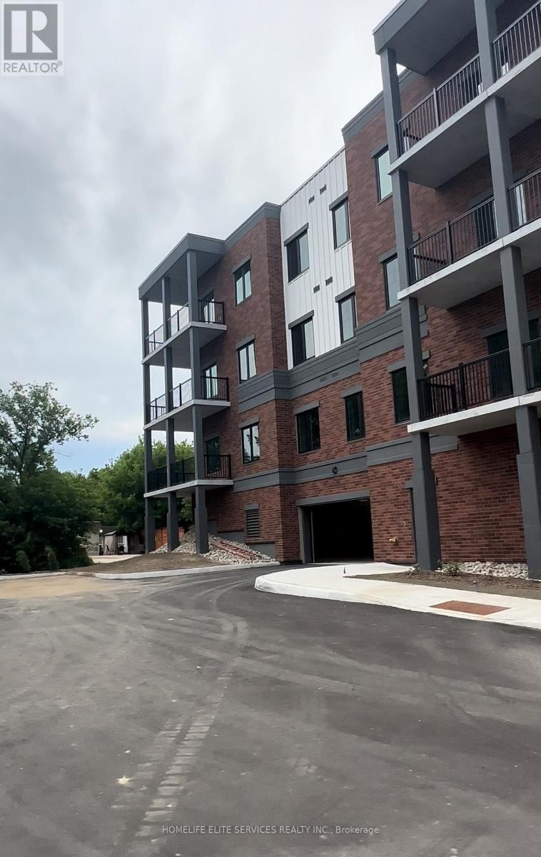 306-121 Mary Street, Clearview, ON, L0M 1G0 - 3