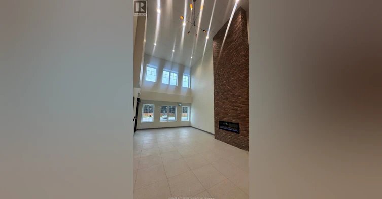 306-121 Mary Street, Clearview, ON, L0M 1G0 - 8