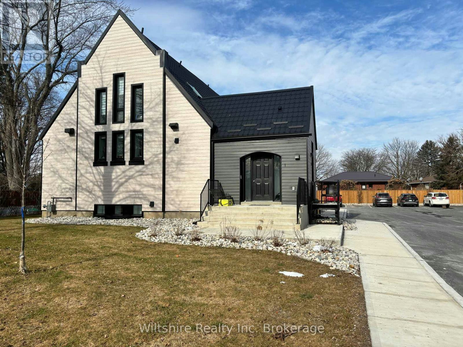 3-14 Glendale Drive, Tillsonburg, ON, N4G 1J2