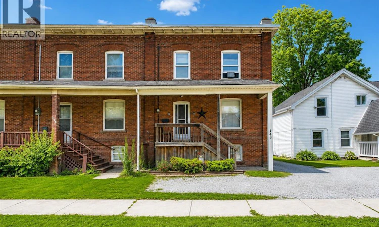 146 Grand Avenue East
