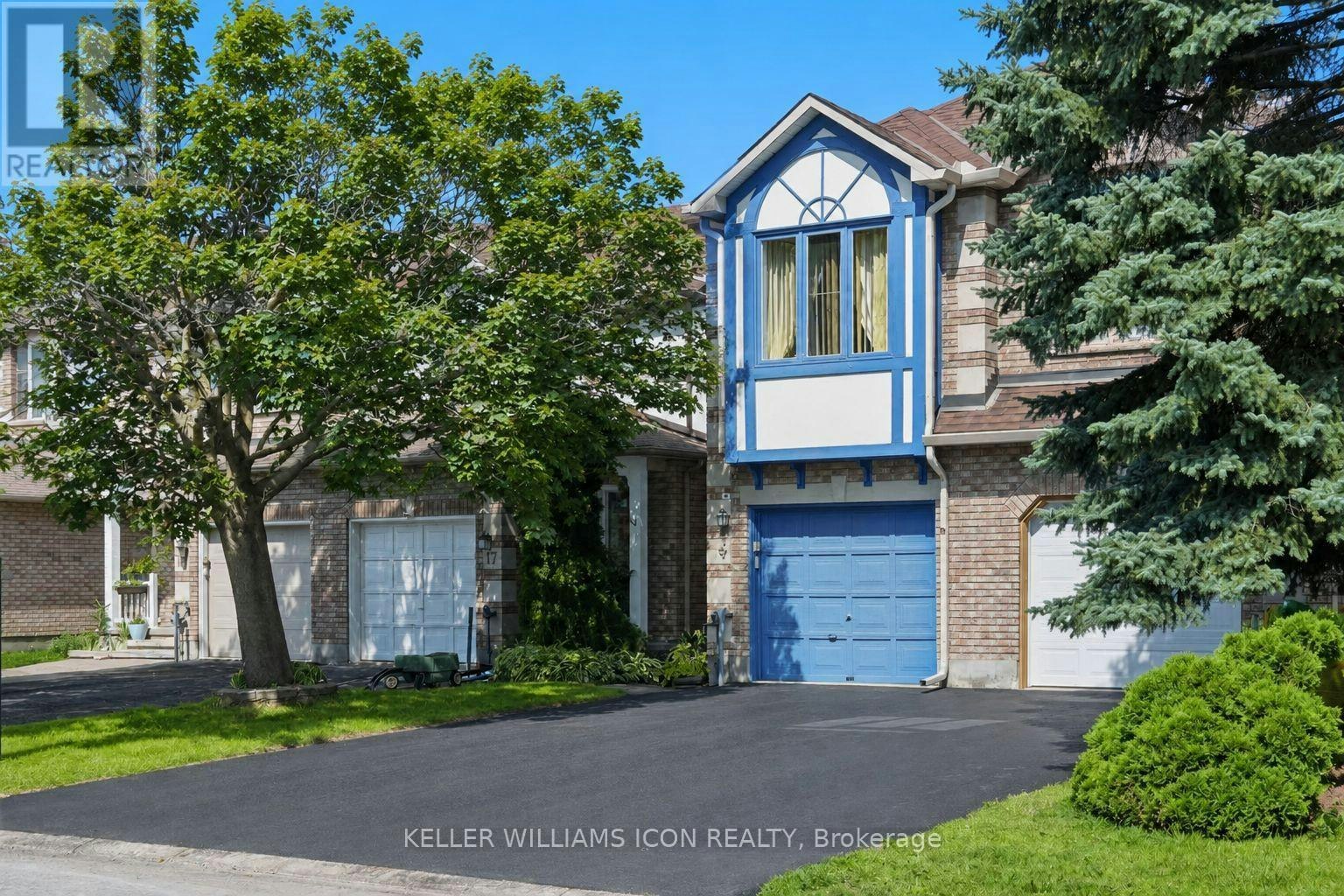 15 Locheland Crescent, Ottawa, ON, K2G 6H2