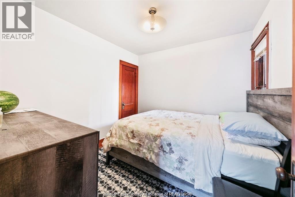 1596 Victoria, Windsor, ON, N8X 1P5 - 9