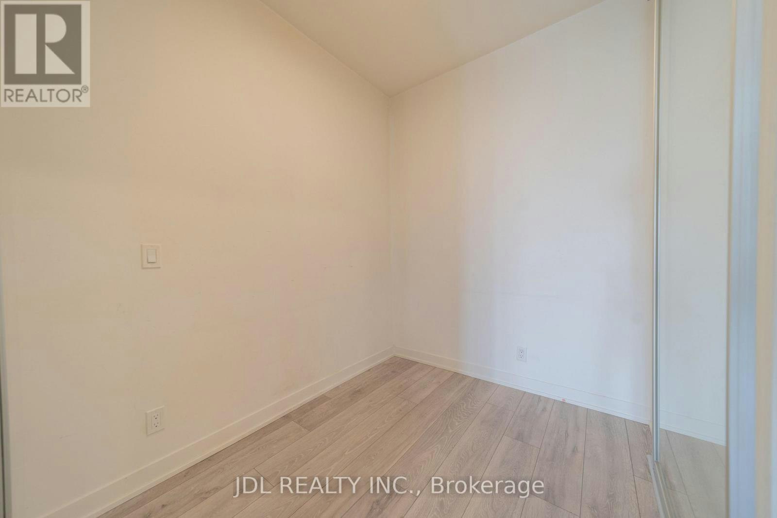 312-15 Holmes Avenue, Toronto, ON, M2N 0L4 - 8