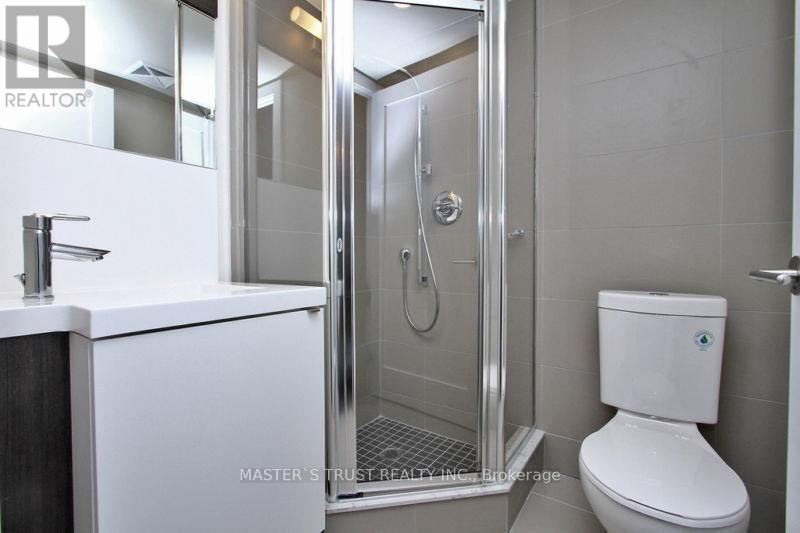 1004-300 Front Street W, Toronto, ON, M5V 0E9 - 5