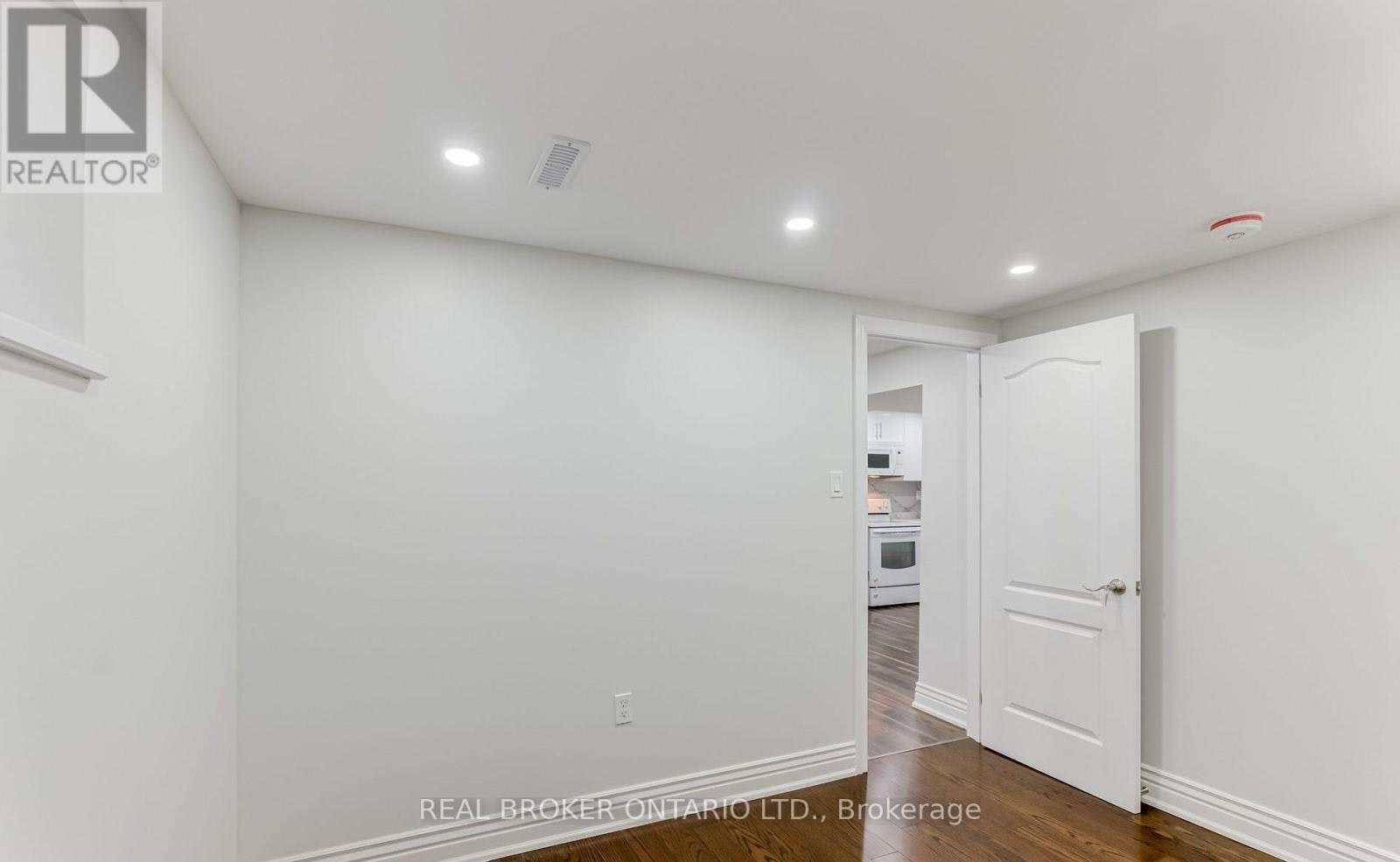 47 Rotary Drive, Toronto, ON, M1B 2J2 - 23