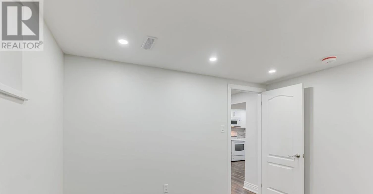 47 Rotary Drive, Toronto, ON, M1B 2J2 - 23
