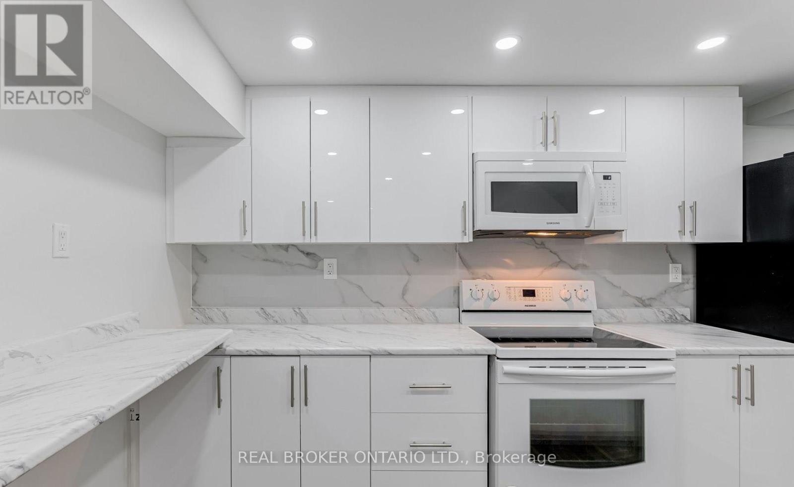 47 Rotary Drive, Toronto, ON, M1B 2J2 - 10