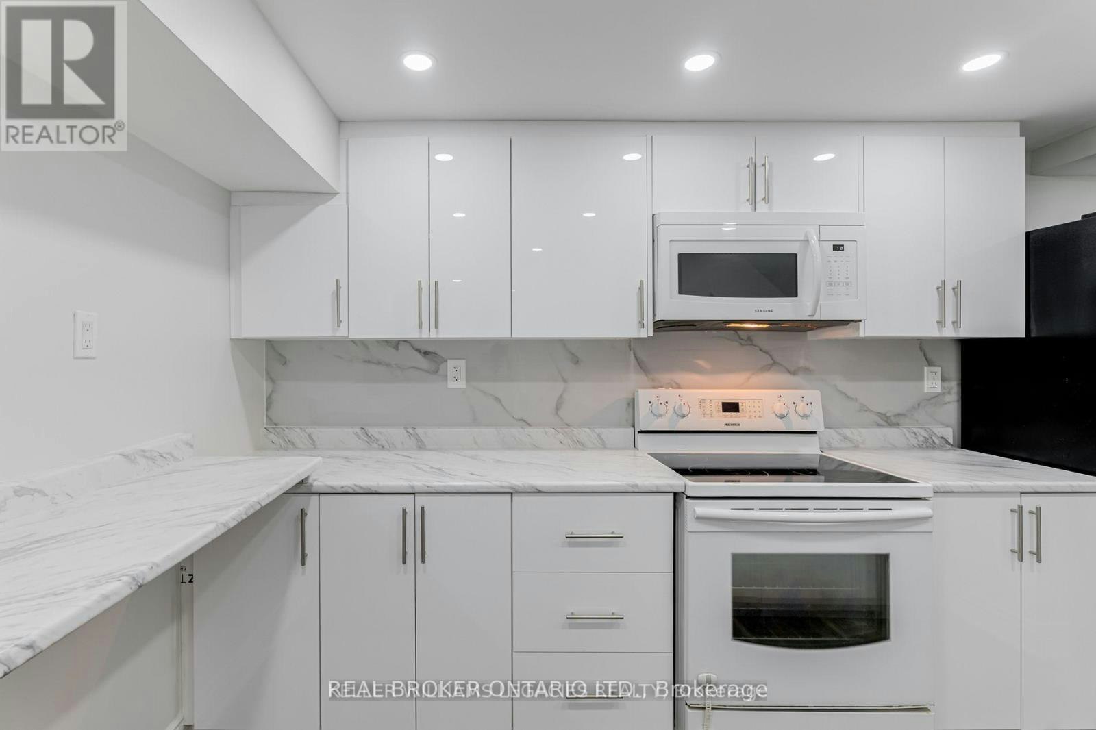 47 Rotary Drive, Toronto, ON, M1B 2J2 - 29